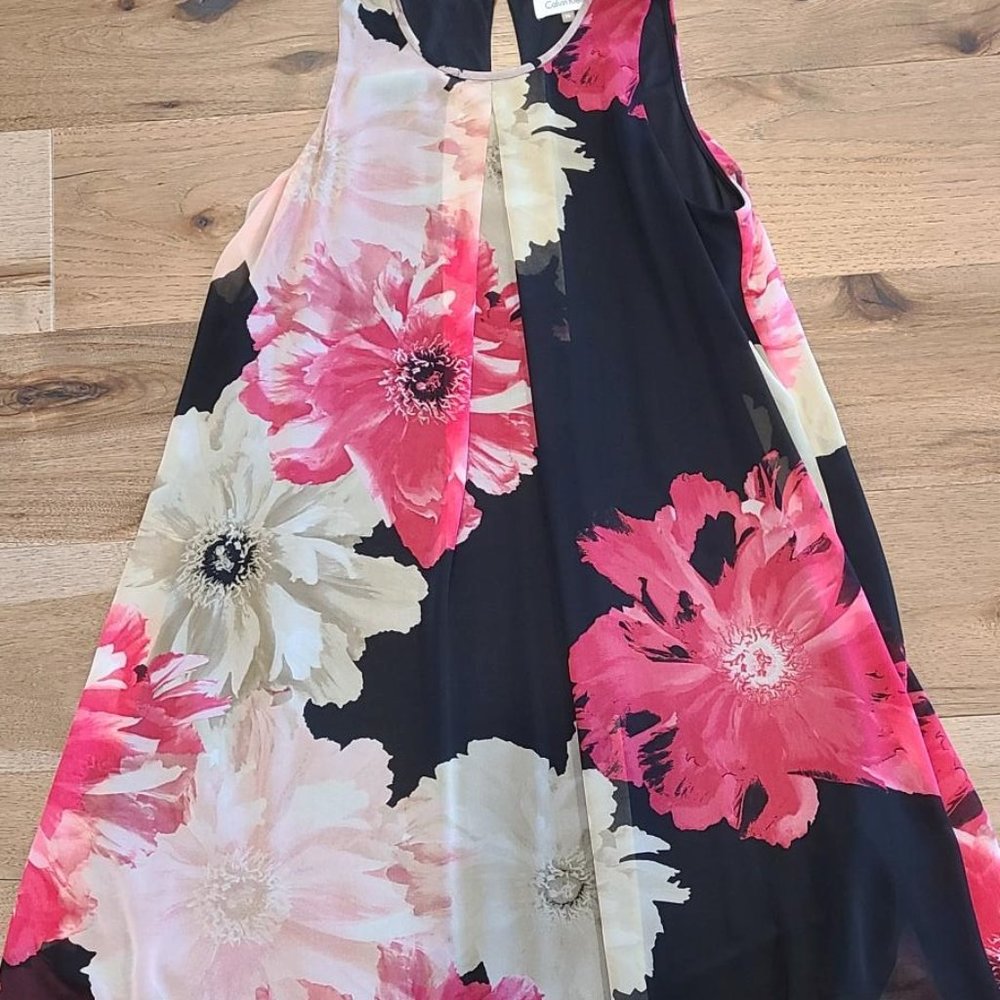 Retro Floral Calvin Klein Woman Size 10